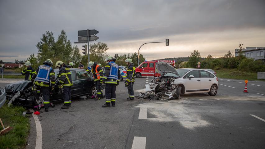 Zirndorf: Ein Verletzter bei Zusammenstoß im Kreuzungsbereich