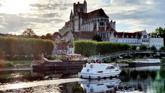Mit Camper und Hausboot durch Burgund-Franche-Comté