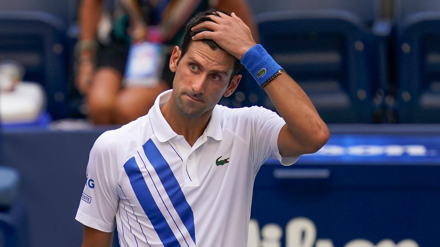 Tennis-Star Novak Djokovic wurde im Viertelfinale der US Open disqualifiziert. Der Weltranglisten-Erste hatte zuvor eine Linienrichterin getroffen, als er wütend einen Ball wegschlug.
