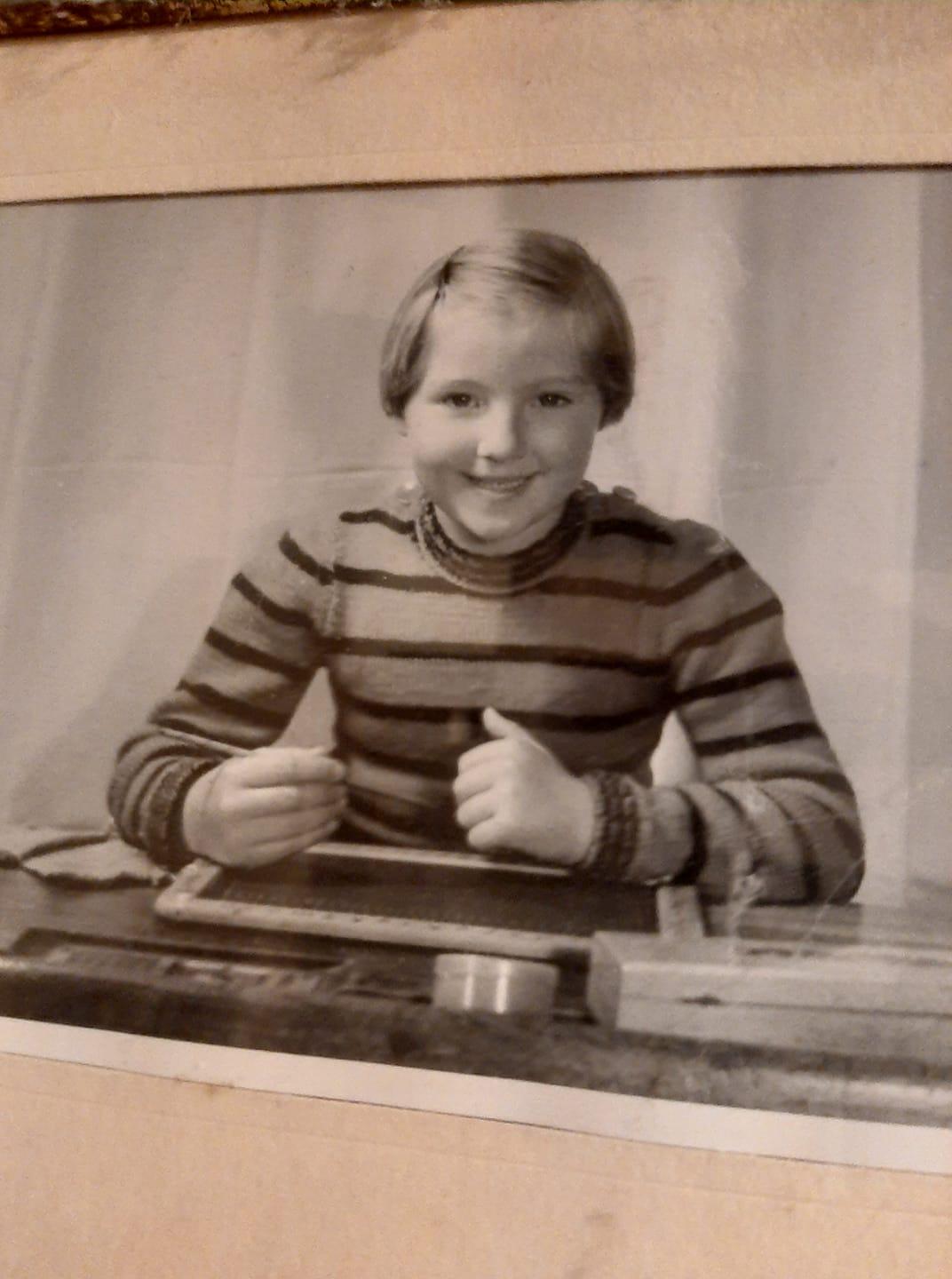 Breites Grinsen und riesige Schultüten: Unsere User haben uns auf Facebook Bilder von ihrem ersten Schultag geschickt.