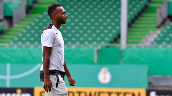 Bis zur Pause unauffällig, steigerte sich danach, leitete mit Standards oder Flanken einige Aktionen ein. Bereitet das 1:1 vor, traf in der Verlängerung den Pfosten (95.), entschied das Spiel mit dem 2:1 (98.).