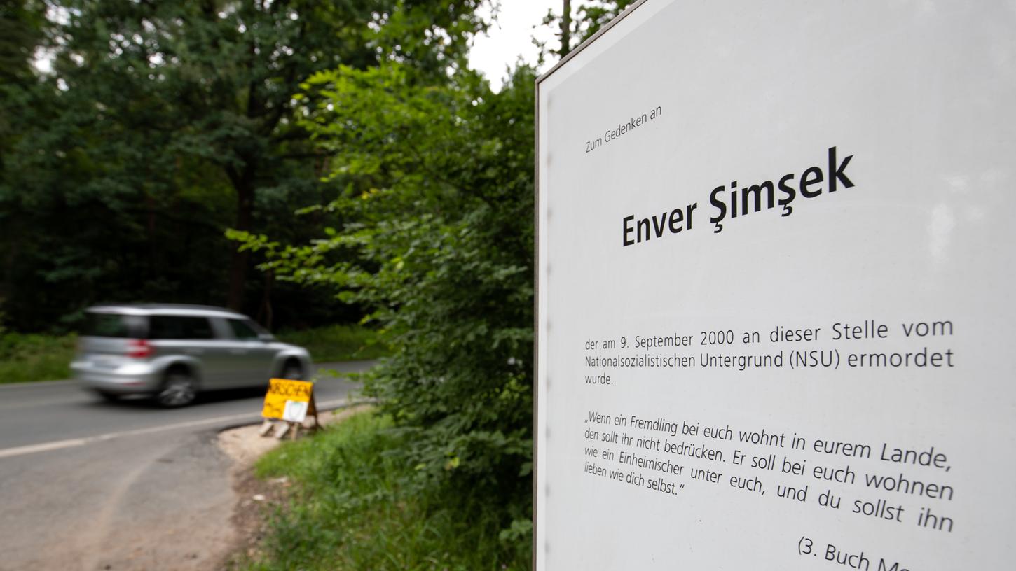 In Nürnberg steht bereits eine Gedenktafel für Enver Simsek - auch in Jena soll bald eine stehen und ein Platz nach dem NSU-Mordopfer benannt werden.