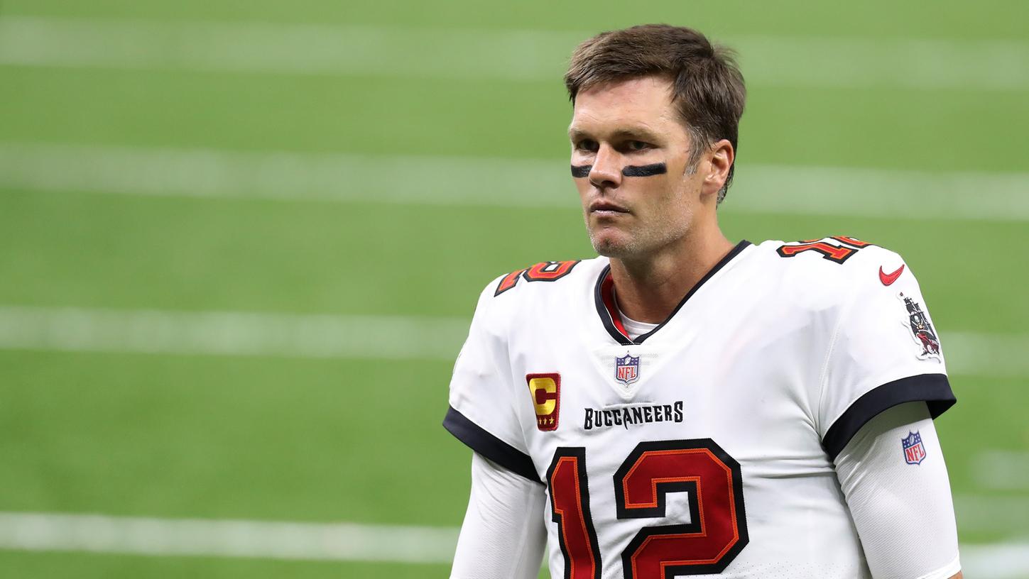 Star-Quarterback Tom Brady verliert sein erstes NFL-Spiel mit seinem neuen Team, den Tampa Bay Buccaneers.