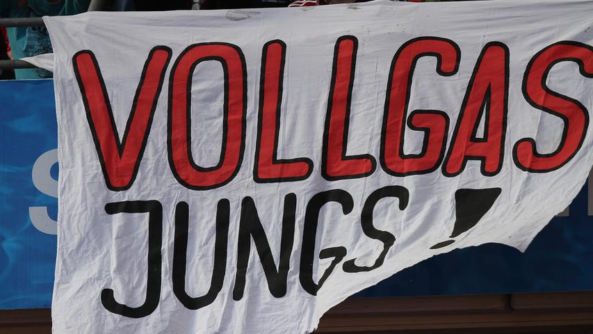 "Vollgas", "Gebt alles" und Co. - Die besten Banner der Club-Fans