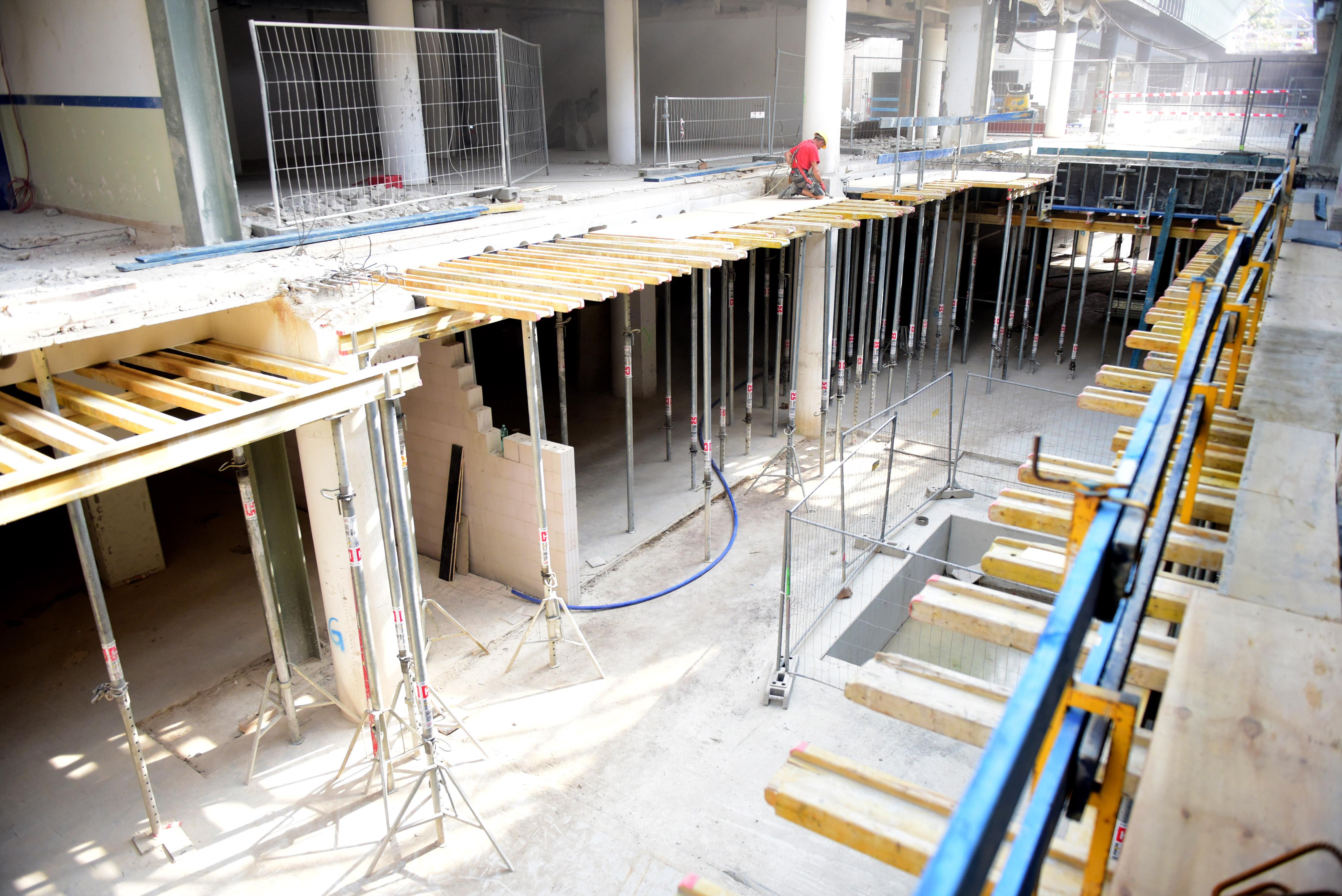 Neue Durchbrüche in den Decken sorgen für mehr natürliches Licht in den Untergeschossen.