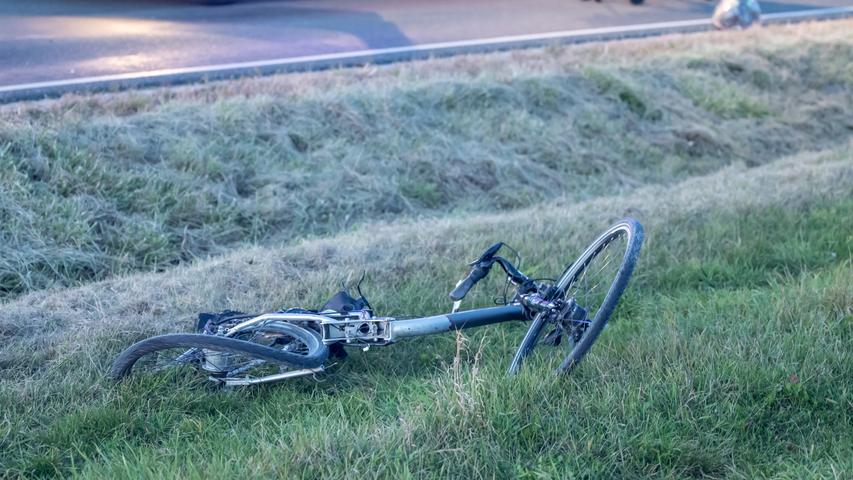 Schwerer Unfall bei Abenberg: E-Bike-Fahrer stirbt in Klinik