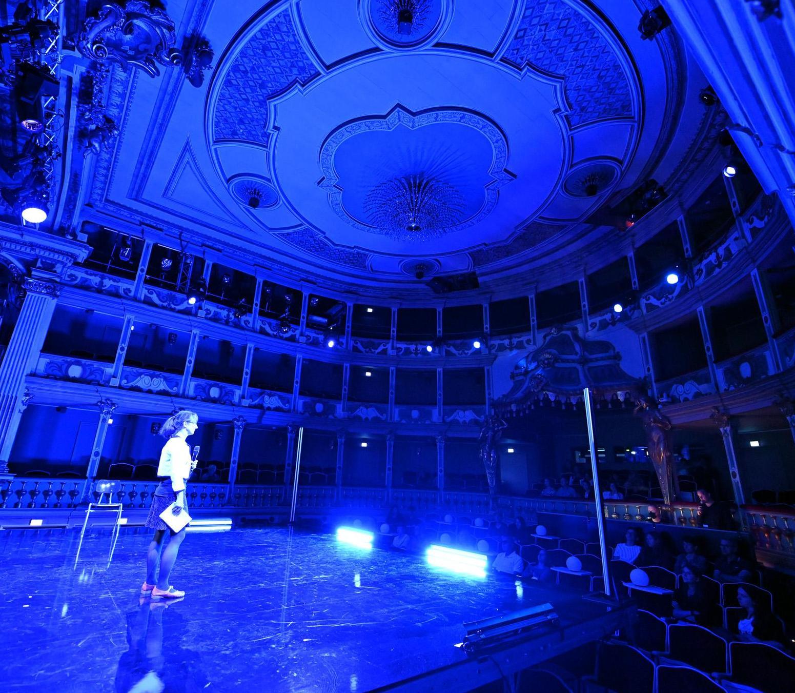 Theater Erlangen Fest in allen Räumen Nordbayern