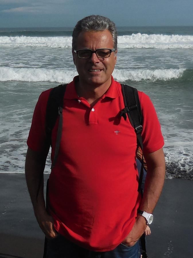 Harald Pechlaner, Professor für Tourismusgeographie an der Katholischen Universität Eichstätt, im Urlaub am Meer.