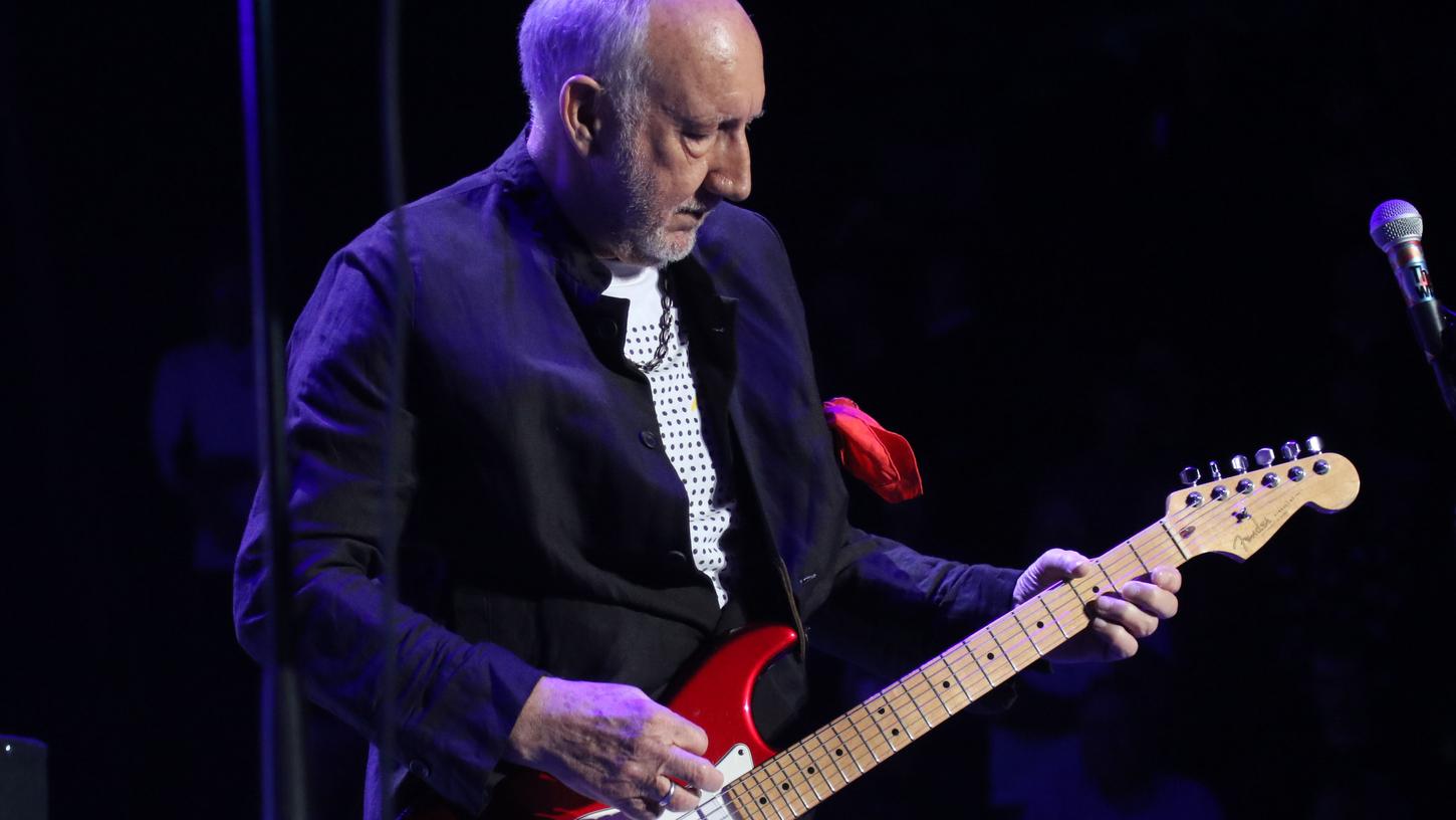 Den wilden Gitarrenzertrümmerer sieht man ihm heute nicht mehr an: Pete Townshend, legendärer Gitarrist der britischen Rockband "The Who", hat zu seinem Instrument aber nicht nur eine destruktive, sondern eine sehr vielschichtige Beziehung.