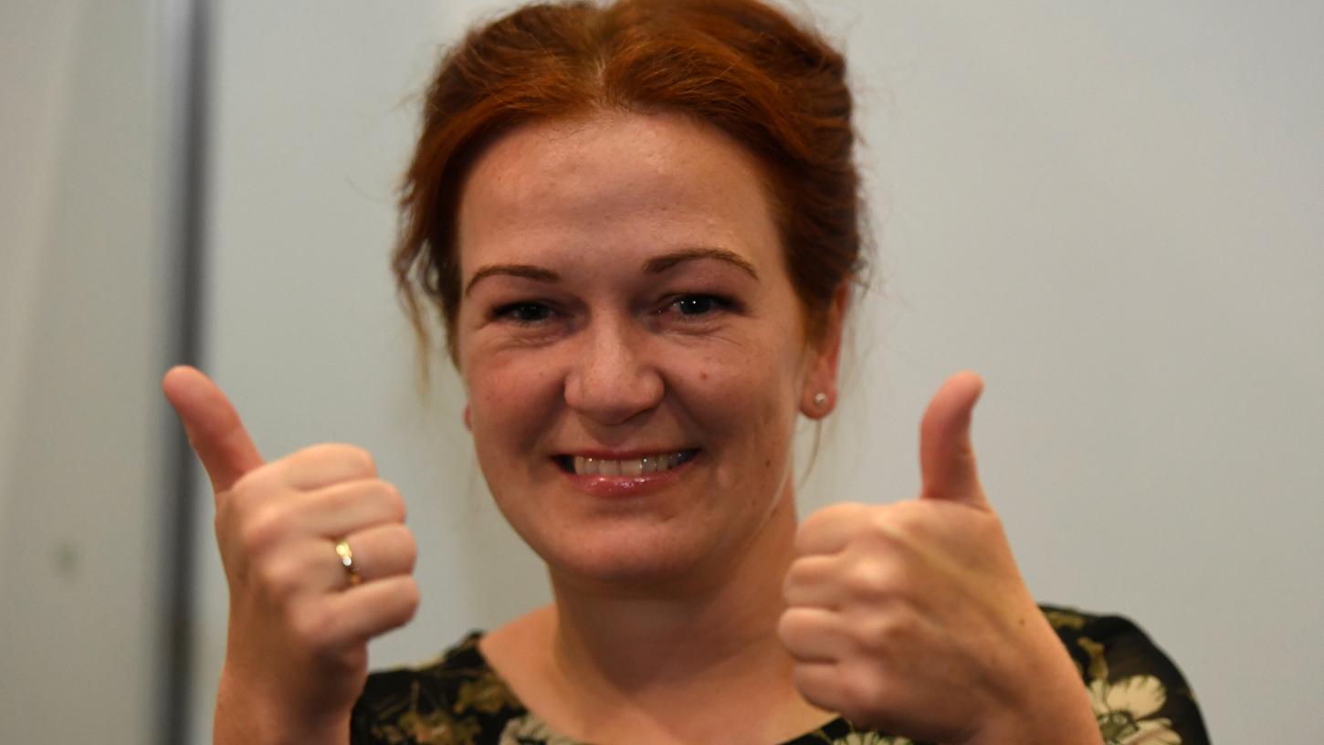 Katja Dörner (Grüne) setzte sich in Bonn in der Stichwahl gegen Amtsinhaber Ashok-Alexander Sridharan (CDU) durch.