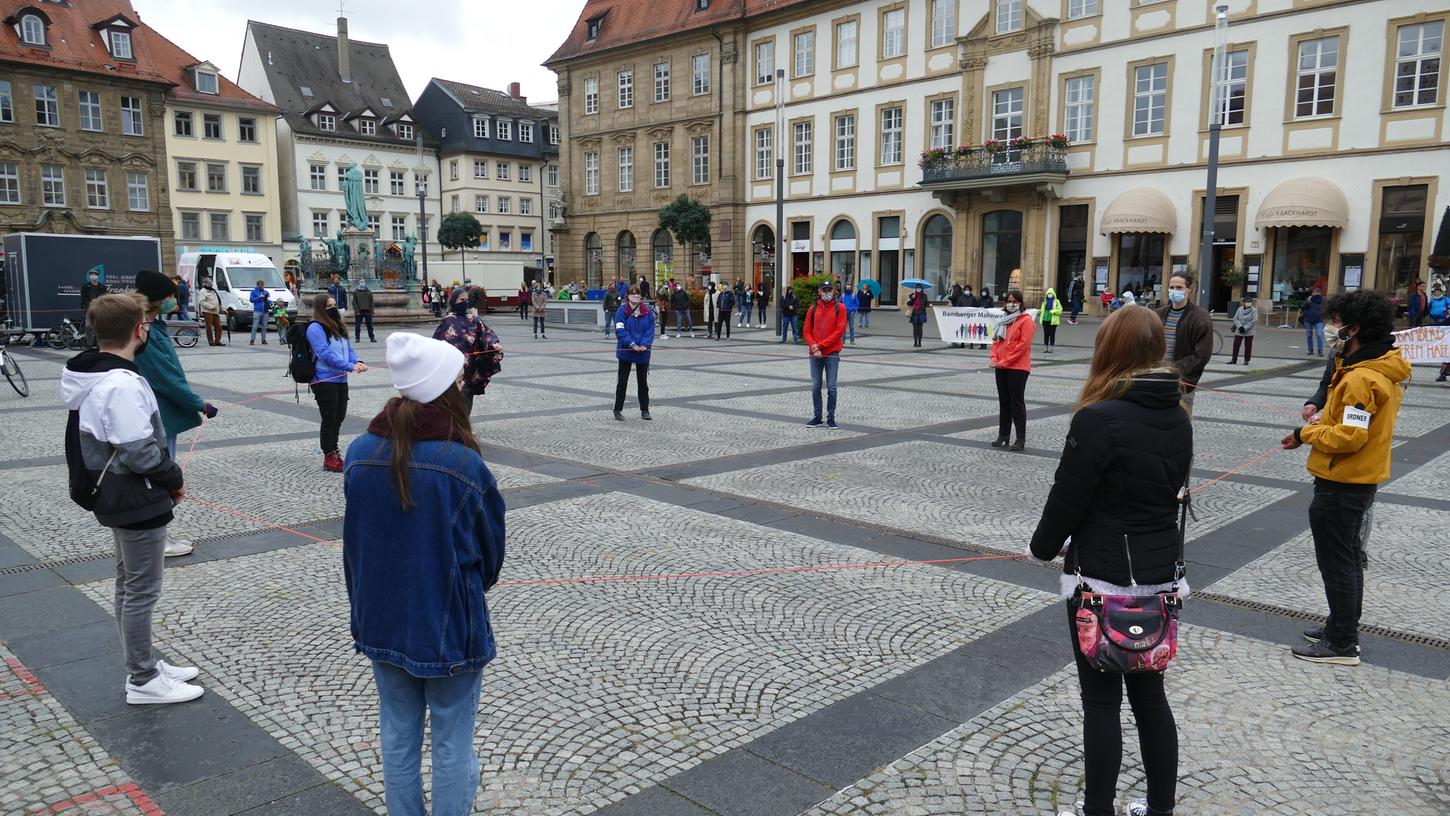 Bamberger bilden Menschenketten für Geflüchtete in Moria