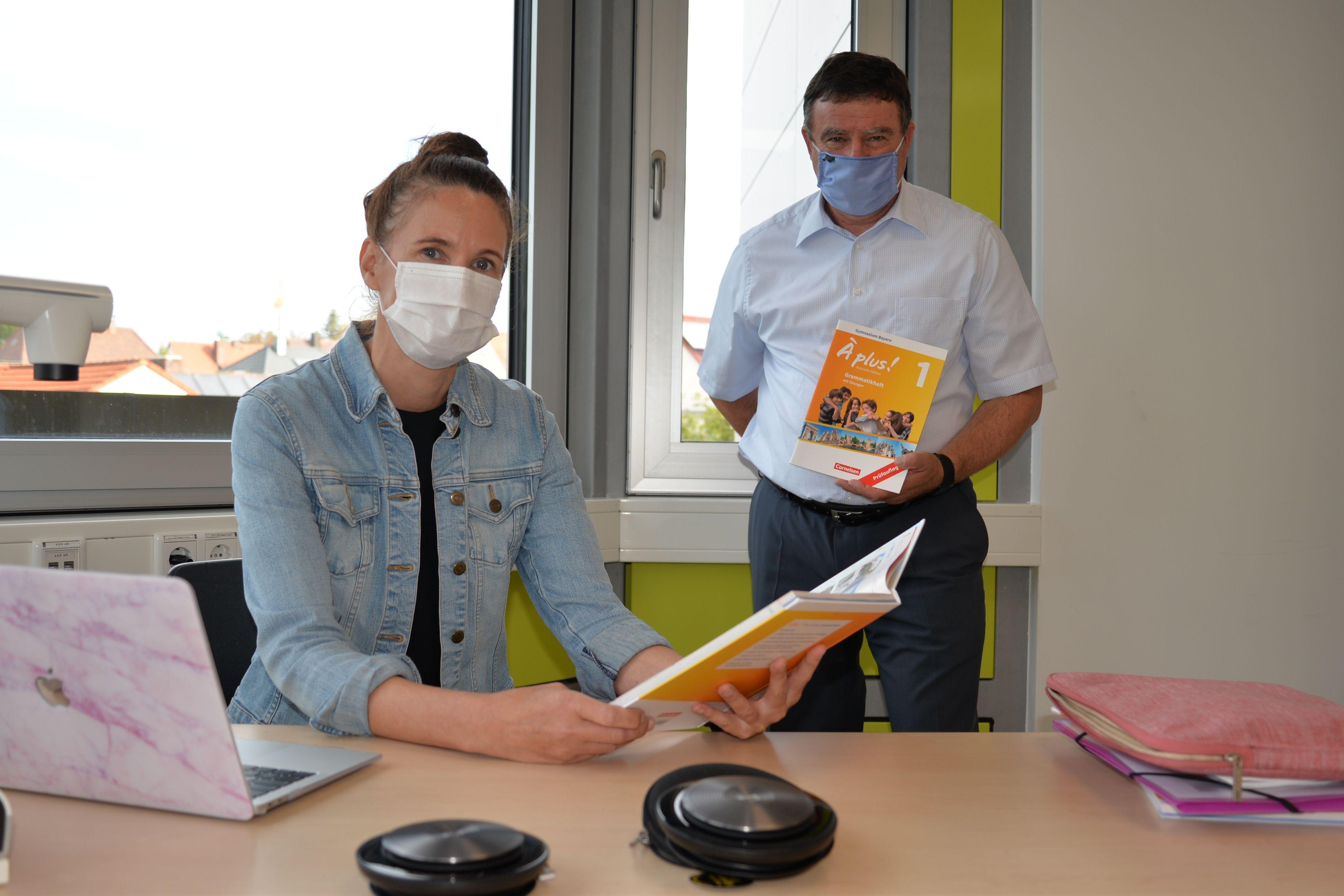 20_09_18 Elternbeirat stiftet  zwei Freisprechgeräte Foto - Franka Struve-Waasner (3).jpg