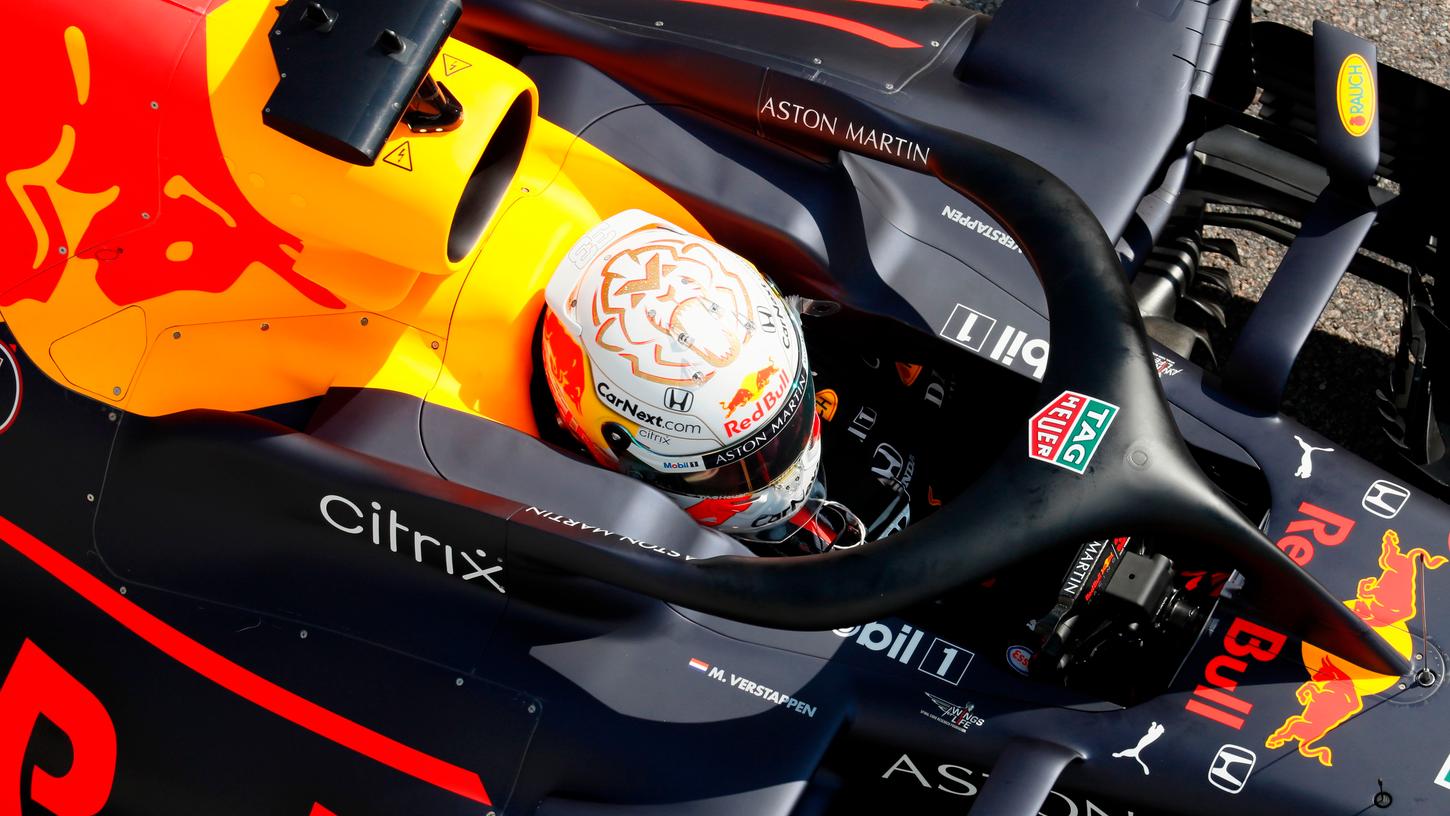 Das Red-Bull-Team rund um Superstar Max Verstappen muss sich ab 2022 einen neuen Motorenlieferanten suchen.