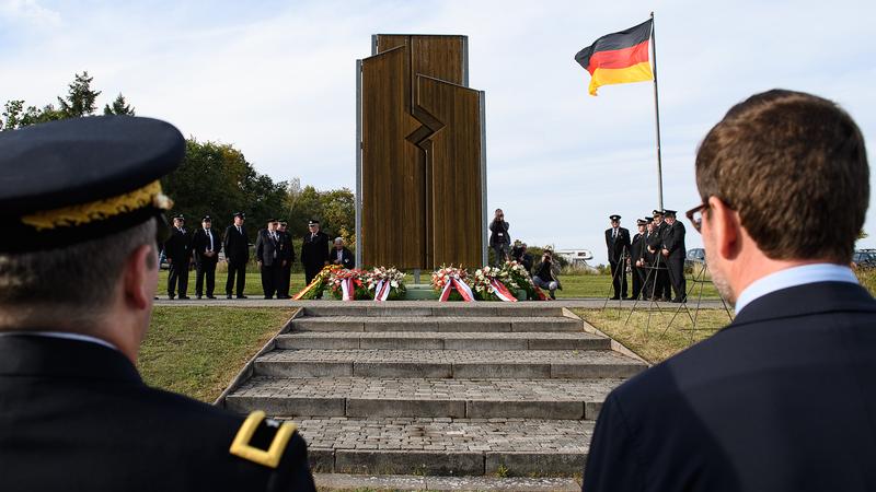 Zum Jahrestag der Deutschen Wiedervereinigung finden die Festivitäten in Potsdam unter Corona-Auflagen statt.