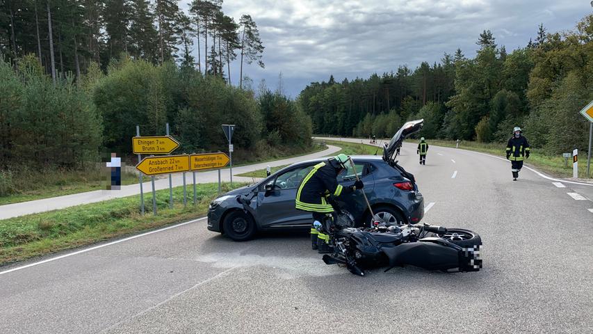 Landkreis Ansbach: Verletzter Biker bei Verkehrsunfall