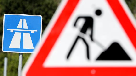 A6 in Franken sechs Stunden lang komplett gesperrt: Autobahnbrücken-Teil wird eingesetzt