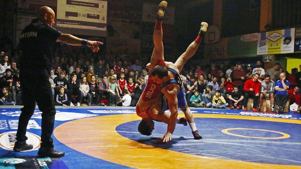 a-nn-neu-20191201_164433-9