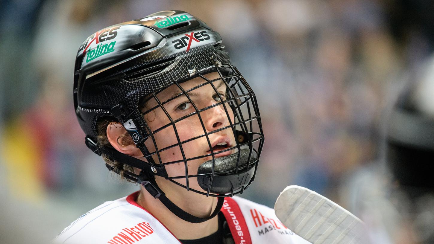 In Nürnberg geboren, in Rosenheim aufgewachsen, in Berlin zum Eishockey-Profi geworden: Künftig arbeitet Lukas Reichel in Chicago. In Nürnberg geboren, in Rosenheim aufgewachsen, in Berlin zum Eishockey-Profi geworden: Künftig arbeitet Lukas Reichel in Chicago.