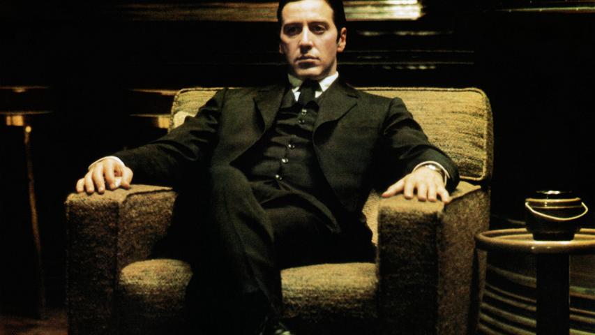 4. "Gerade wo ich denke, ich bin draußen, ziehen die mich wieder rein." Der alternde Don Michael Corleone hadert mit seinem Schicksal – einmal Mafia, immer Mafia.