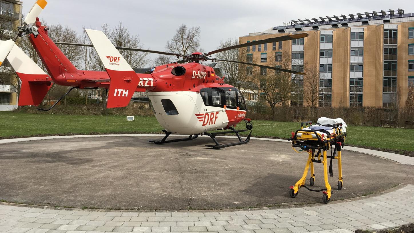 Mit einem Rettungshubschrauber war der Mann noch in ein Krankenhaus geflogen worden. Mit einem Rettungshubschrauber war der Mann noch in ein Krankenhaus geflogen worden.
