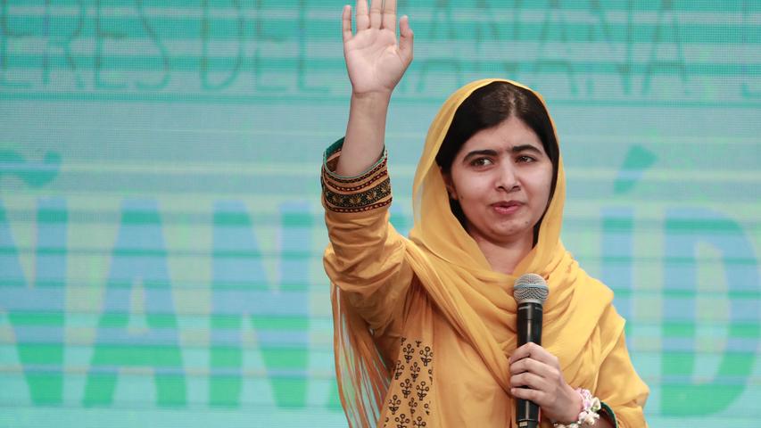 Die 1997 geborene Kinderrechtsaktivistin Malala Yousafzai wurde 2014 mit dem Friedensnobelpreis geehrt und ist damit bis heute die jüngste Preisträgerin. Für den "Kampf gegen die Unterdrückung von Kindern und Jugendlichen" und das Recht auf Bildung wurde gemeinsam mit der Pakistanerin der indische Aktivist Kailash Satyarthi geehrt. 
