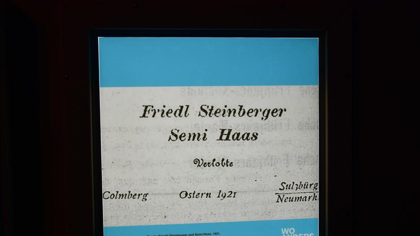 Die Verlobungsanzeige von Friedl Steinberger und Semi Haas von Ostern 1921. Als Wohnort stehen Sulzbürg und Neumarkt auf der Karte.