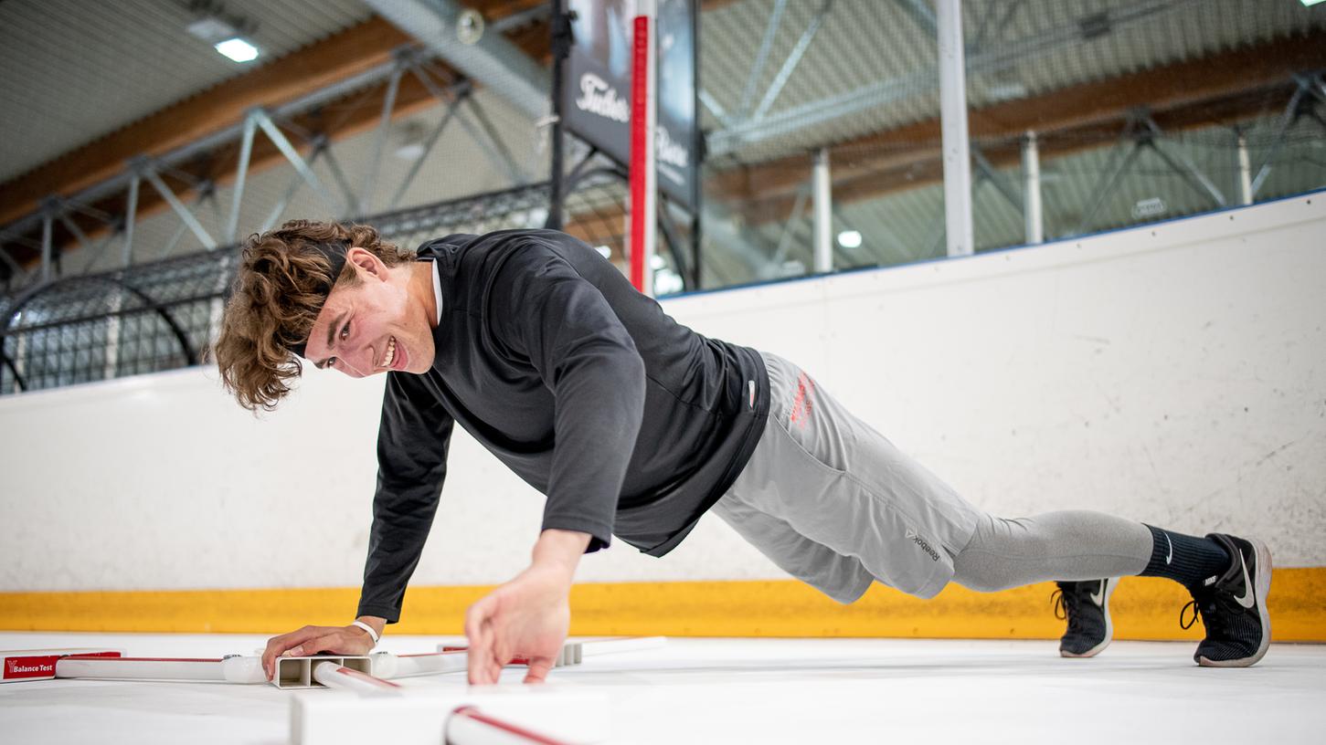 Endlich wieder Training auf Eis: Julius Karrer arbeitet in den nächsten Wochen in Bayreuth.
Endlich wieder Training auf Eis: Julius Karrer arbeitet in den nächsten Wochen in Bayreuth.