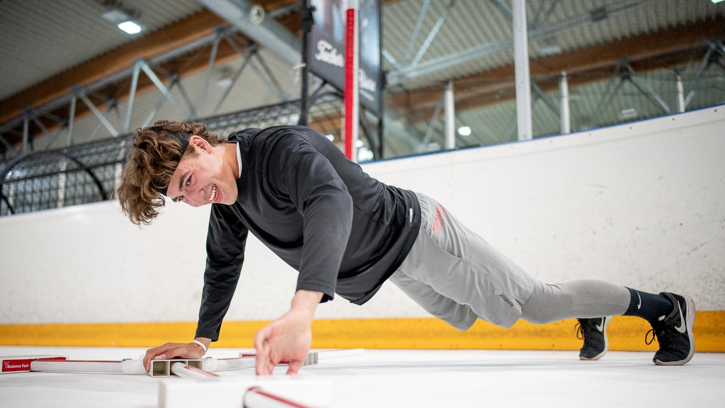 Endlich wieder Training auf Eis: Julius Karrer arbeitet in den nächsten Wochen in Bayreuth. 