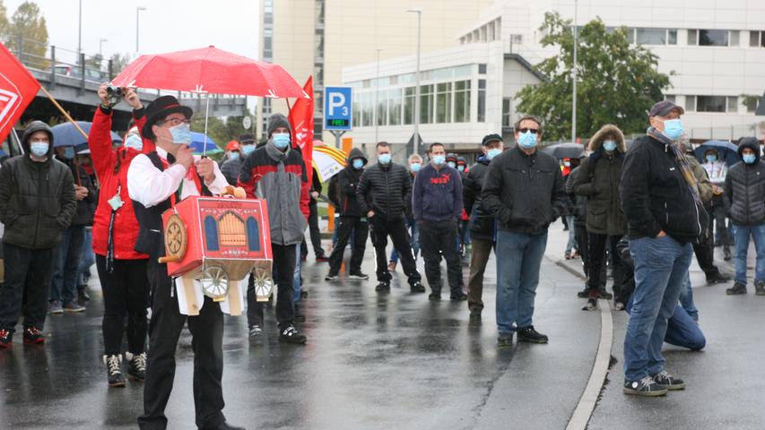 Schaeffler-Mitarbeiter kämpfen um Arbeitsplätze in Herzogenaurach