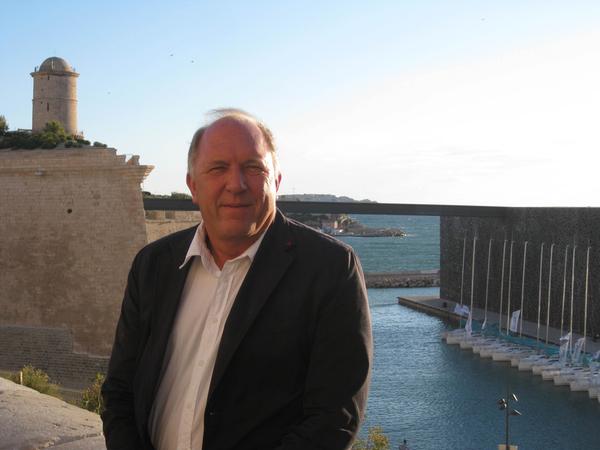 Ulrich Fuchs berät seit fast 20 Jahren europäische Städte, die den Kulturhauptstadt-Titel wollen, und leitete die Programme in Linz und Marseille.