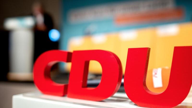 Warum das ewige Verschieben des Parteitages nicht nur der CDU schadet