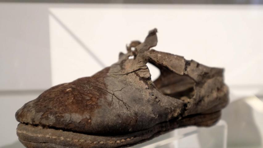 In Nürnberger Museum: Uralter Lederstiefel als Sensation