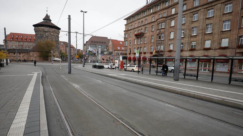 Leere Haltestellen und Staus: Warnstreik in Nürnberg und Fürth