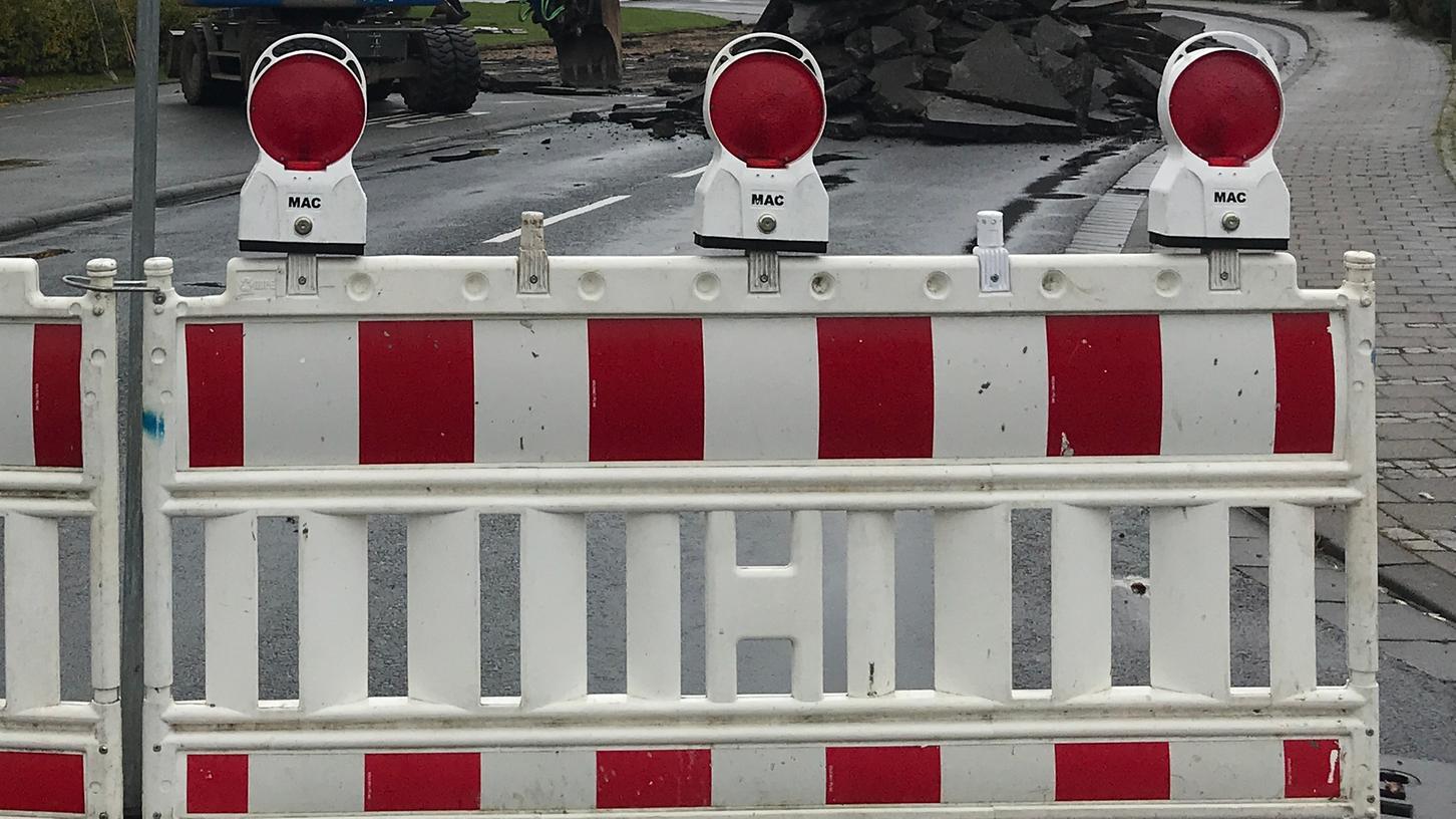 Die Staatsstraße wird in Rednitzhembach gesperrt (Symbolfoto).