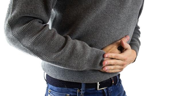 Namentlich vielen wohl eher unbekannt, rangiert die Campylobacter-Infektion doch auf Rang drei der häufigsten meldepflichtigen Infektionen in Bayern. 7645 Fälle wurden nachgewiesen. Die spiralförmigen Stäbchenbakterien führen zu Durchfällen. Sie sind der in Deutschland häufigste Grund für durch mit Bakterien besetzte Lebensmittel ausgelöste Durchfälle. Häufig wird die Infektion von starkem Fieber begleitet.
