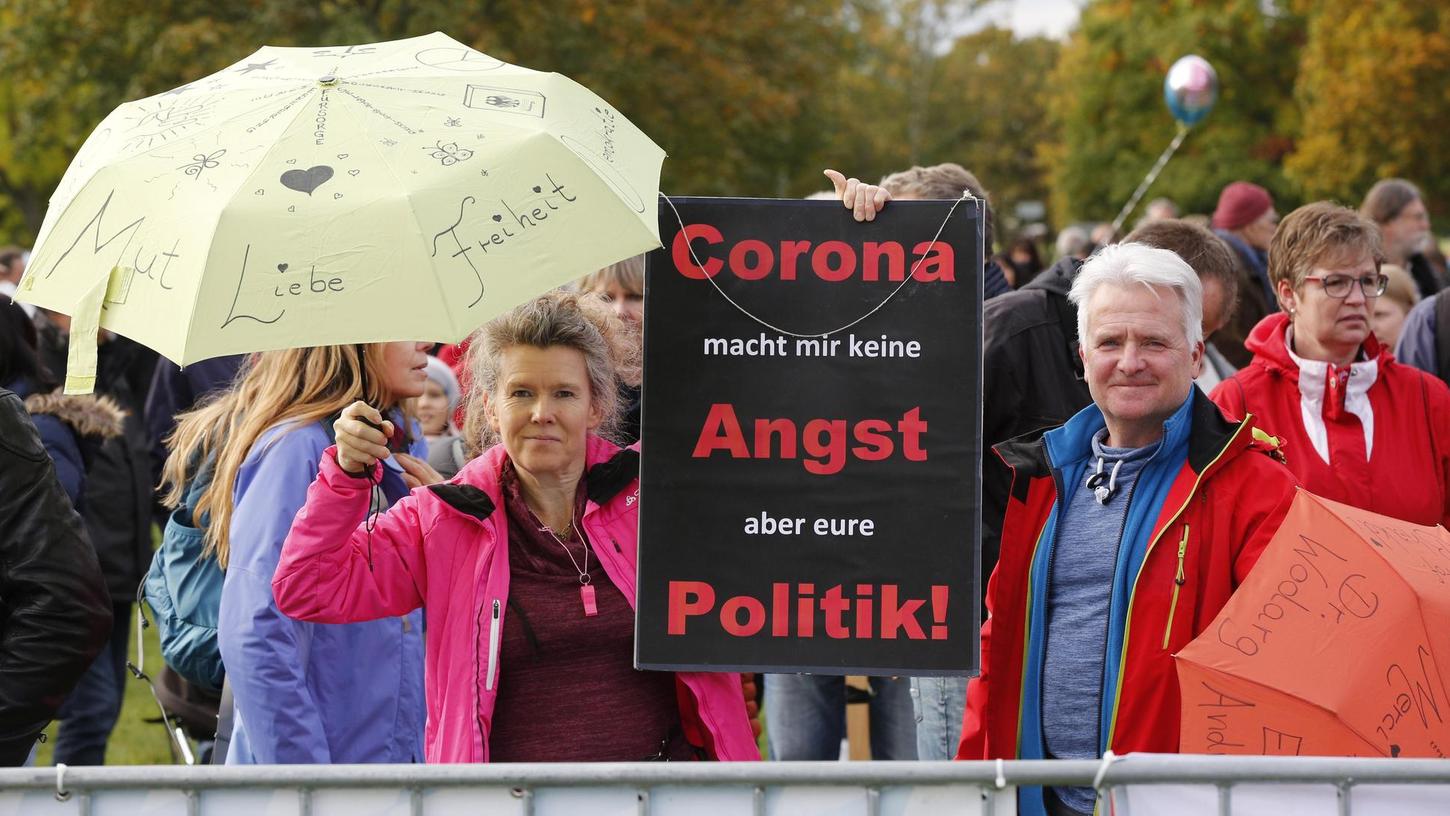 An dieser Kundgebung nahm der Ehemann von Marlies Keller (Name geändert) nicht teil, bei den Corona-Demonstrationen in Berlin am 1. und am 29. August war er aber dabei.