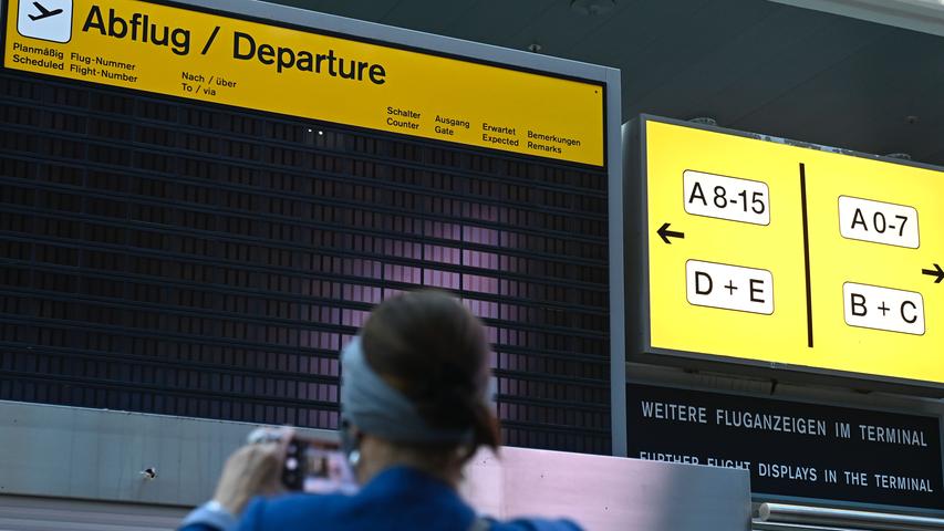 Abschied Von Tegel Letzte Fluge Vom Hauptstadt Flughafen Wirtschaft Nordbayern De