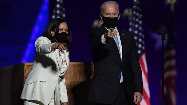 Kamala Harris wird ab Januar gemeinsam mit Joe Biden die Vereinigten Staaten regieren. Sie wird damit die erste Schwarze im Amt des Vizepräsidenten sein.
