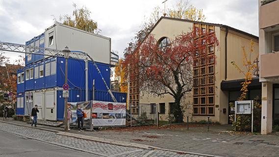 Zurzeit nur selten analog geöffnet: die Neuapostolische Kirche Nürnberg-Mitte an der Karlstraße in der Altstadt.
Zurzeit nur selten analog geöffnet: die Neuapostolische Kirche Nürnberg-Mitte an der Karlstraße in der Altstadt.