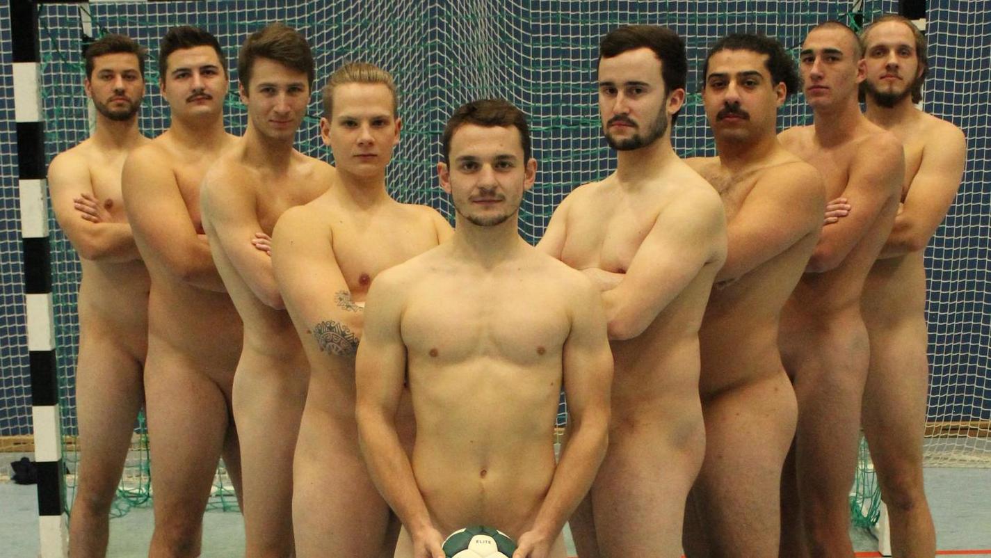 Sexy: Roßtals Handballer posieren für Aktkalender