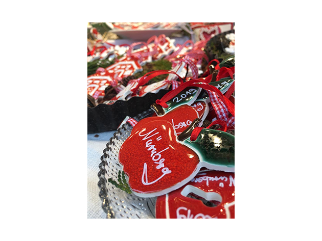 Schneeweißchen & Rosenrot