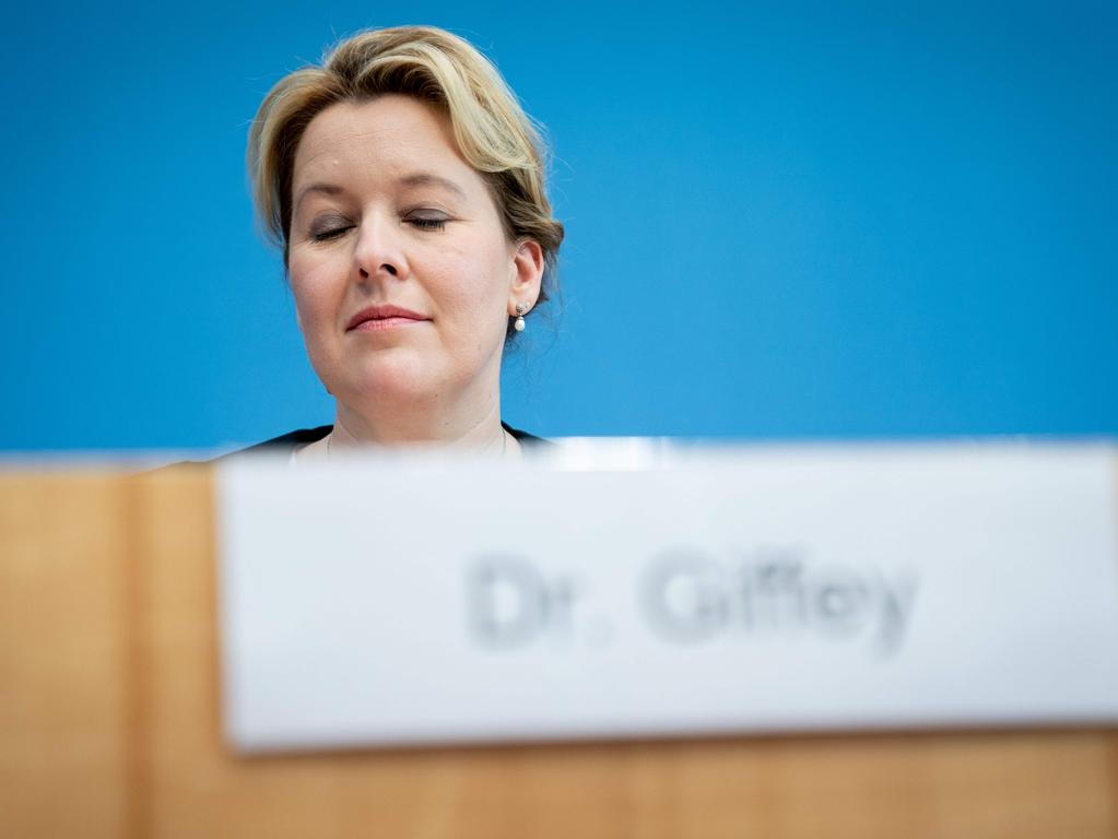 31+ Franziska Giffey Gewicht Images