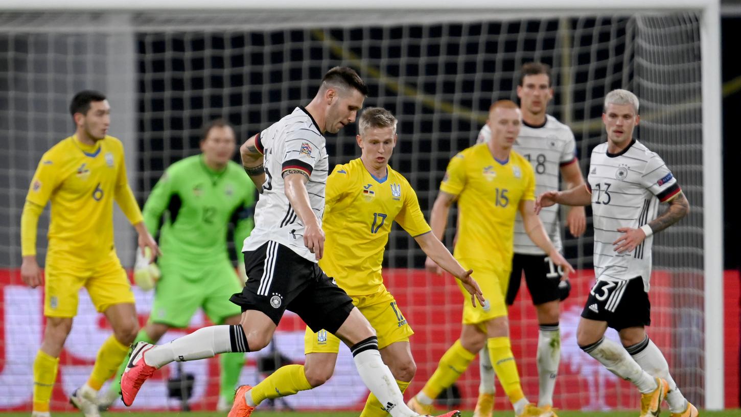 Die deutsche Fußball-Nationalmannschaft schlägt die Ukraine mit 3:1.