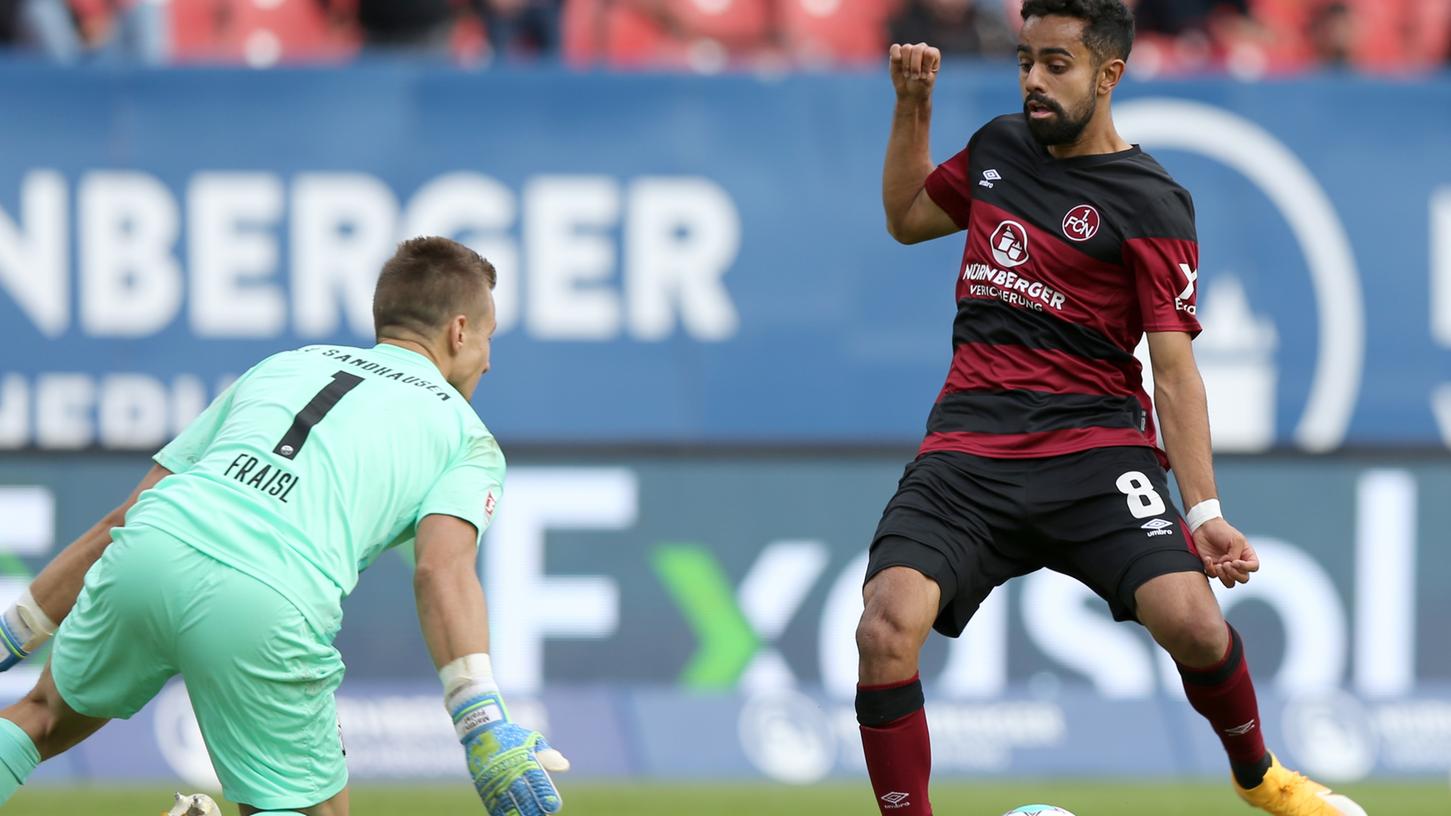 Heimaturlaub mit Hindernissen: Sarpreet Singh (re.). Heimaturlaub mit Hindernissen: Sarpreet Singh (re.).