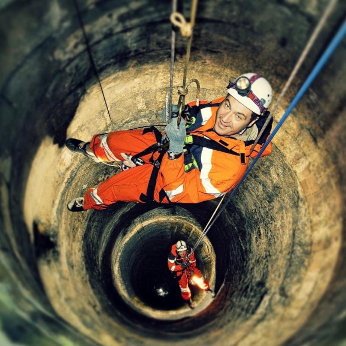 Der gebürtige Nürnberger im Brunnen der Kaiserburg 2015.