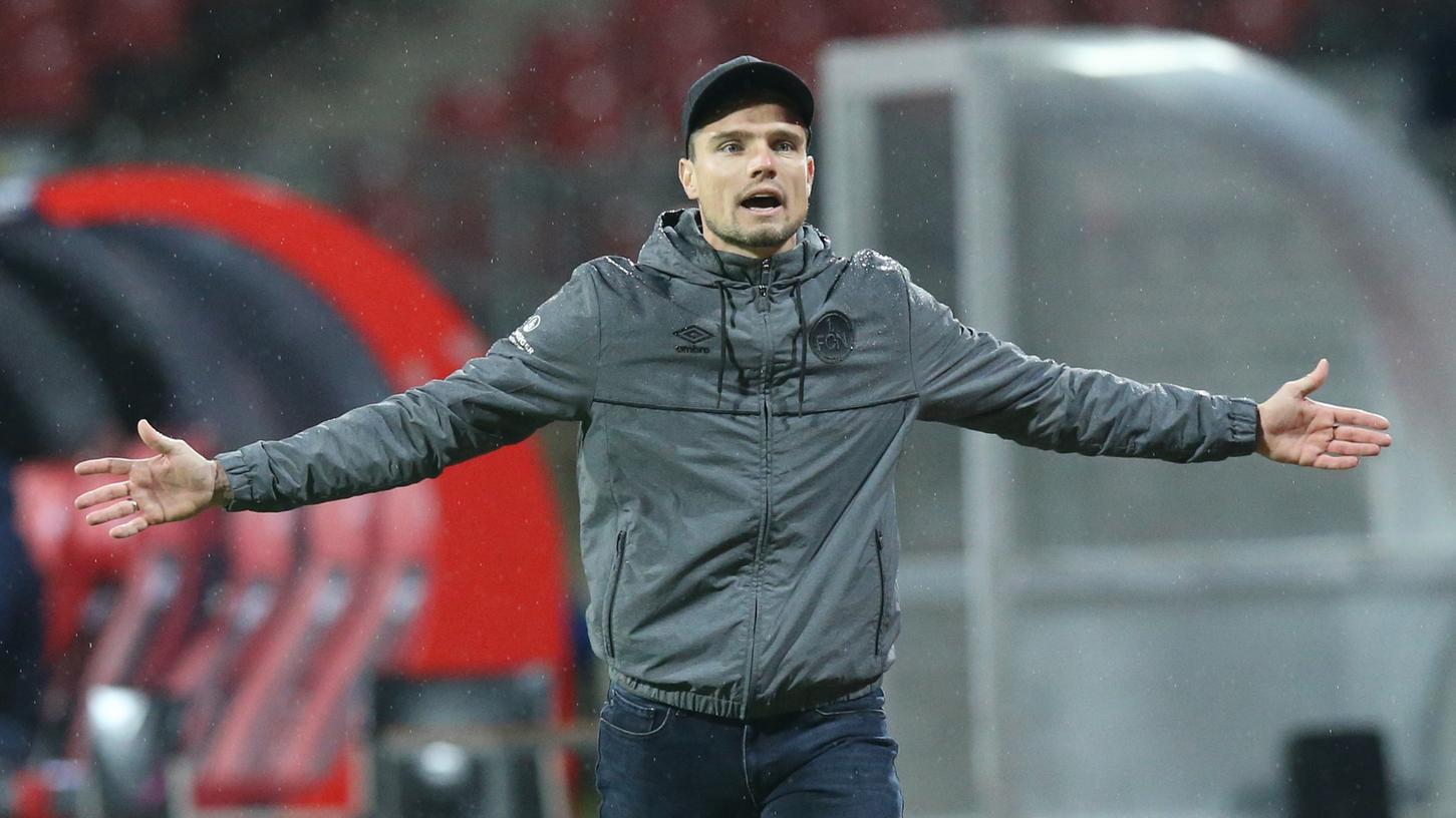 Was sollen die negativen Gedanken? Robert Klauß versucht, den Club zu erneuern. Was sollen die negativen Gedanken? Robert Klauß versucht, den Club zu erneuern.
