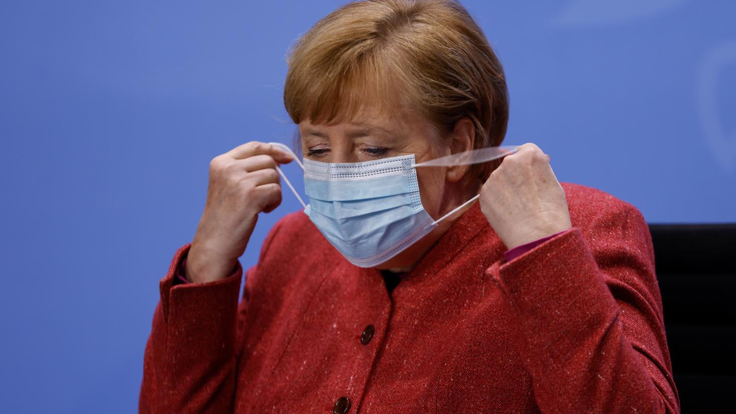 Merkel betonte, seit den im Oktober getroffenen Beschlüssen habe sich die Infektionslage zwar verbessert, aber eine Trendumkehr sei nicht erreicht worden.
Merkel betonte, seit den im Oktober getroffenen Beschlüssen habe sich die Infektionslage zwar verbessert, aber eine Trendumkehr sei nicht erreicht worden.