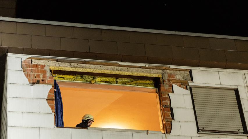 Gasexplosion im Landkreis Regensburg: Fenster aus der Wand gerissen