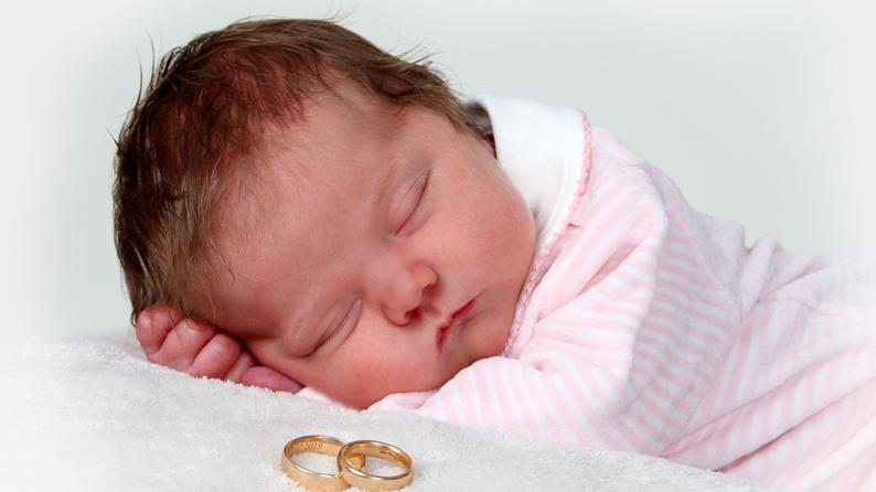 Das Ergebnis der Liebe ihrer Eltern ist: Magdalena. Die Kleine kam am 8. November im Theresien-Krankenhaus in Nürnberg zur Welt. Damals wog sie bei einer Größe von 56 Zentimetern 4350 Gramm.