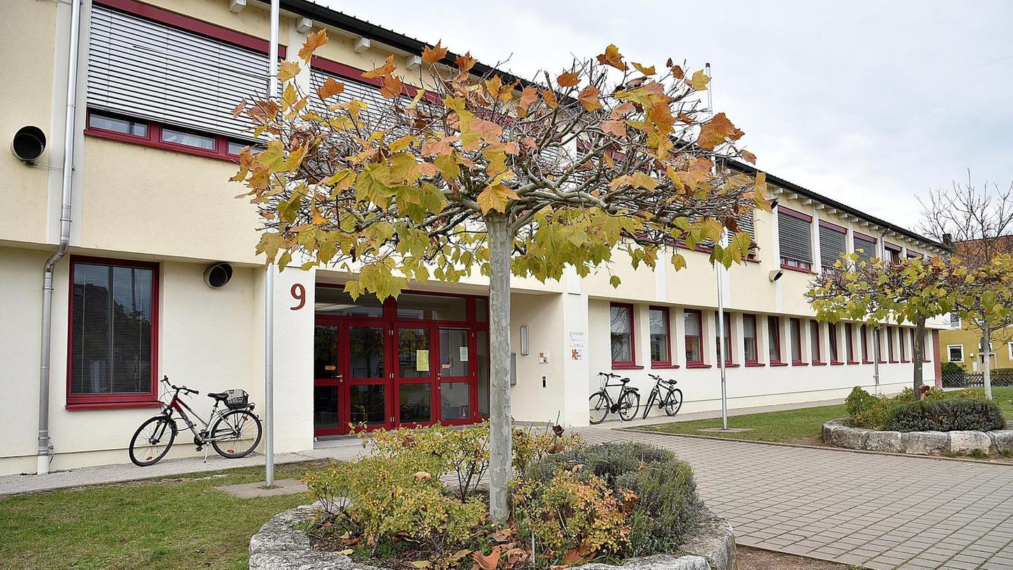 Keine zwei Grundschulen für Baiersdorf